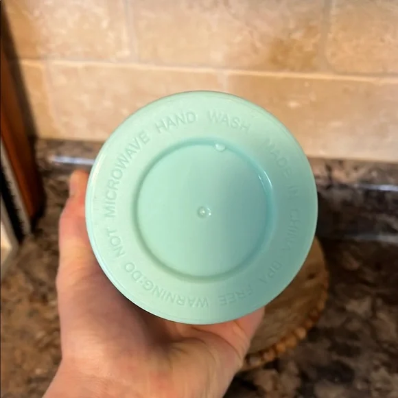 Lilly Pulitzer Floral Patterned Tumbler with Straw - Picture 3 of 6